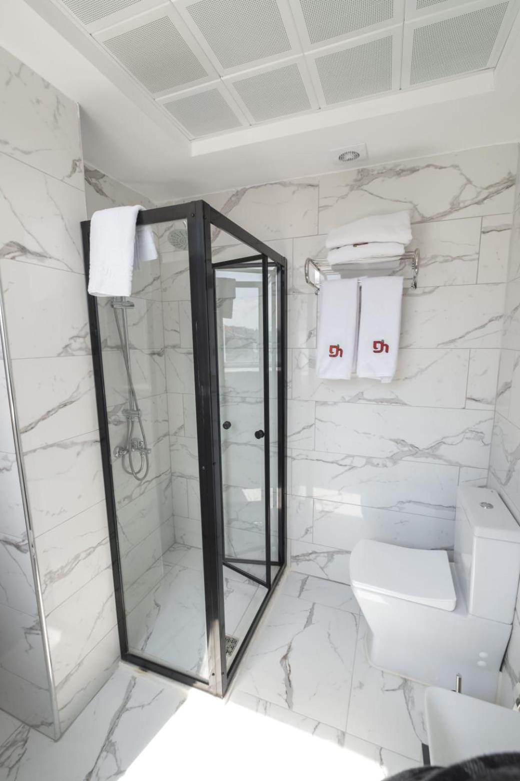 Dewy Hotel İzmir